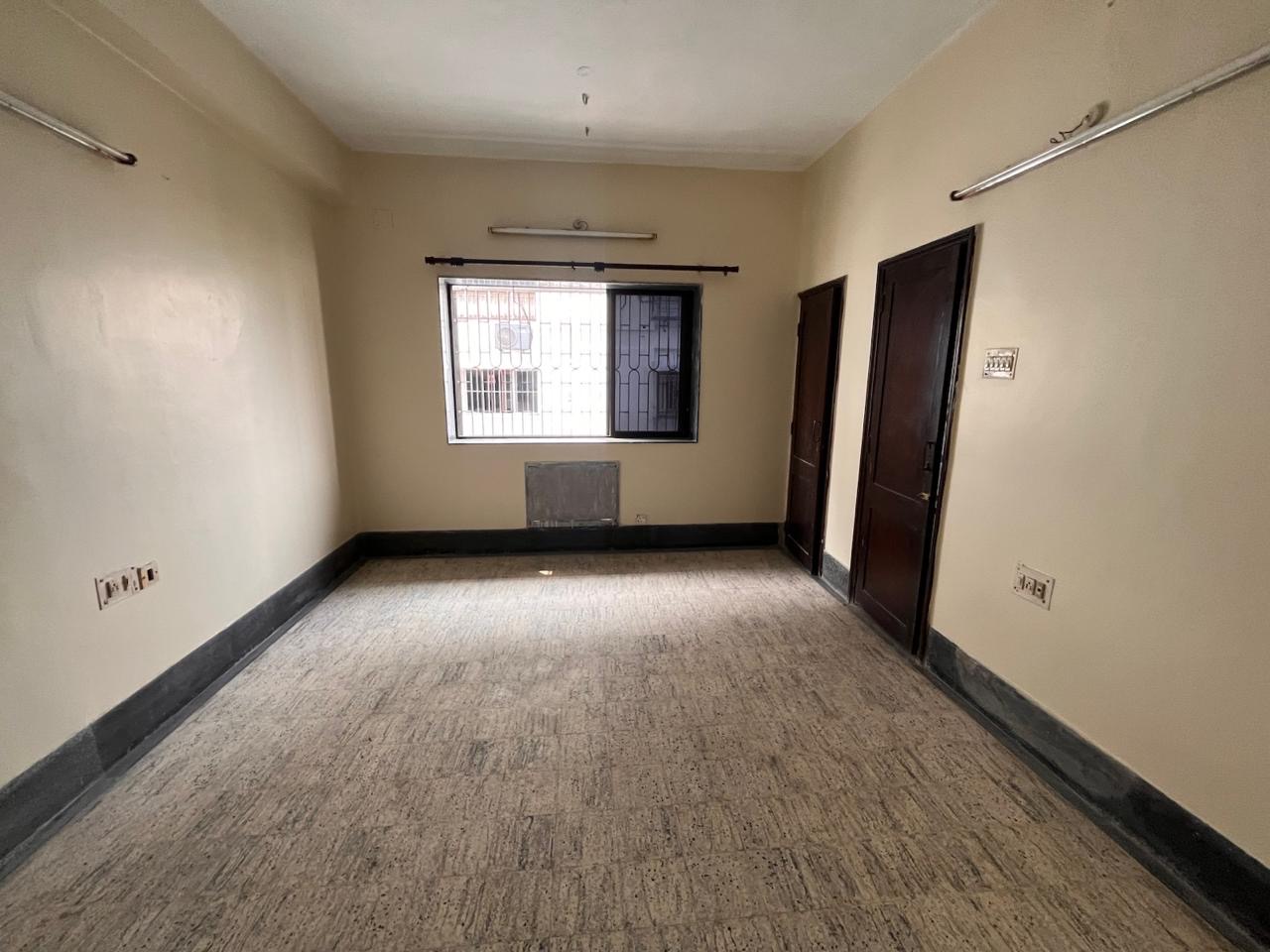 Flat in Middleton Street Image 1