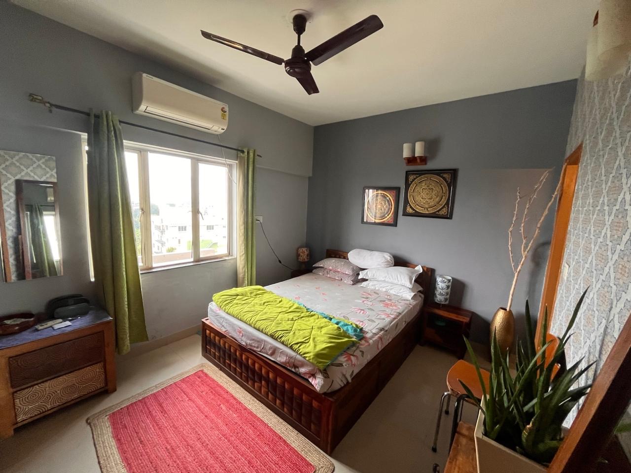 Furnished 2 BHK Flat in South City Gardens Image 1