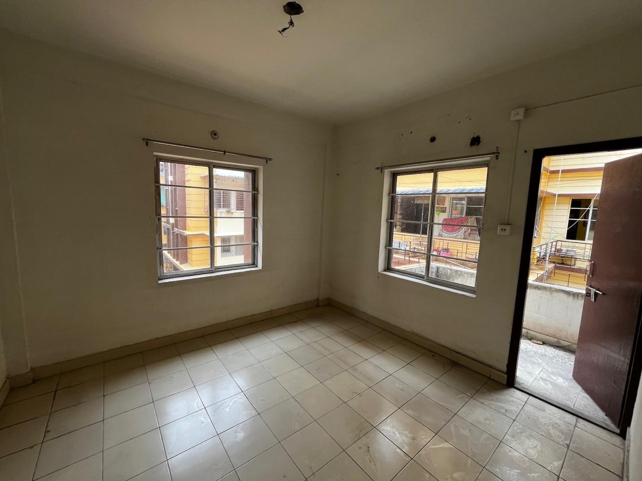 Flat in Larica Tolly Image 1