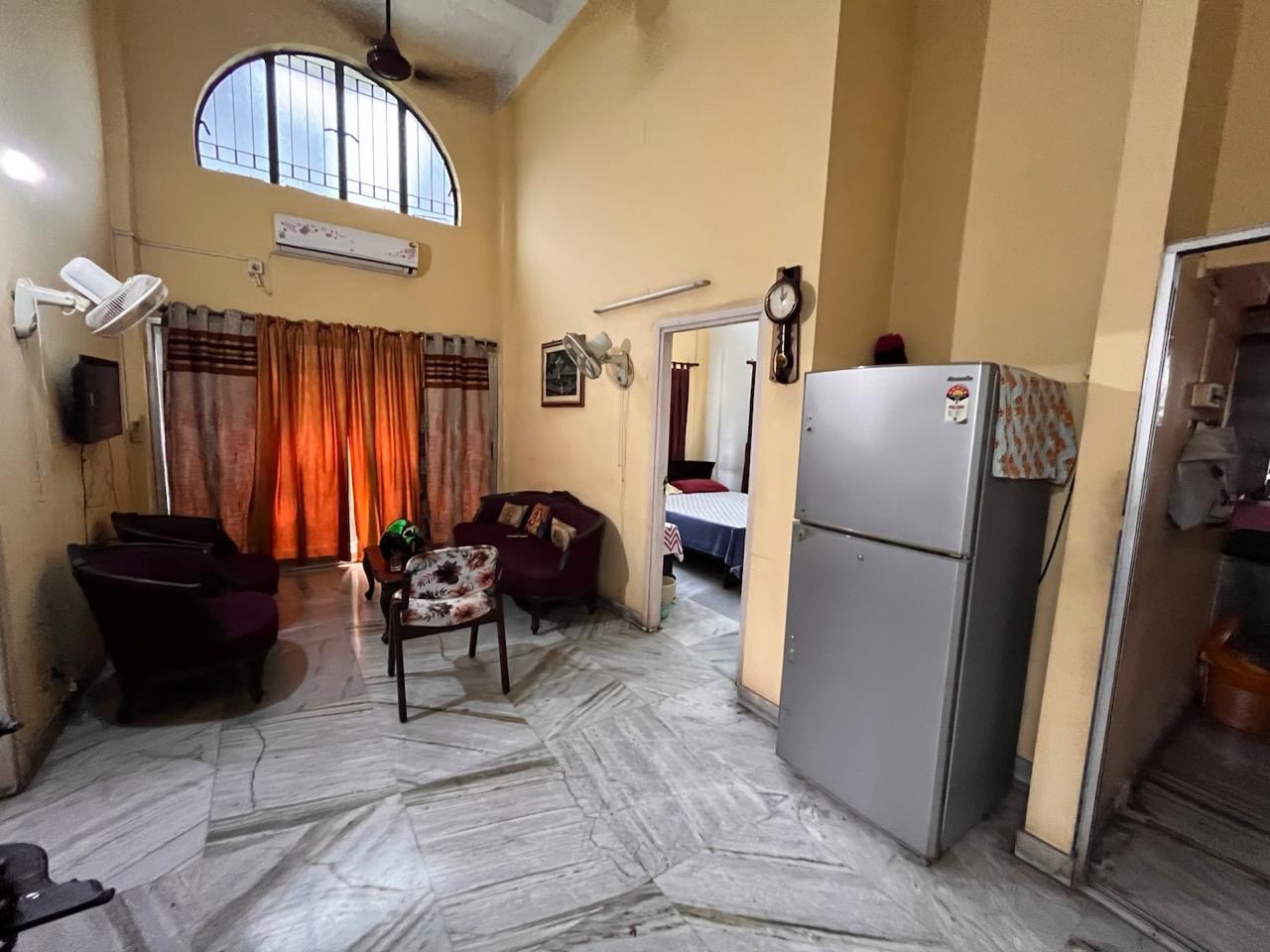 3 BHK Flat in Lake Gardens Image 2