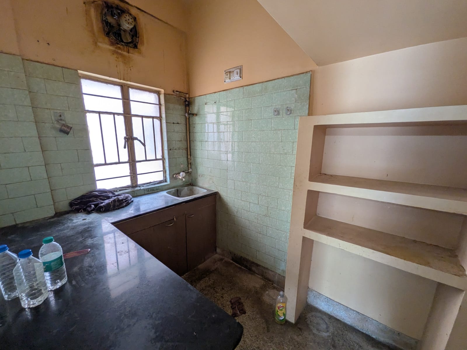 2 BHK flat in Kudghat Image 2