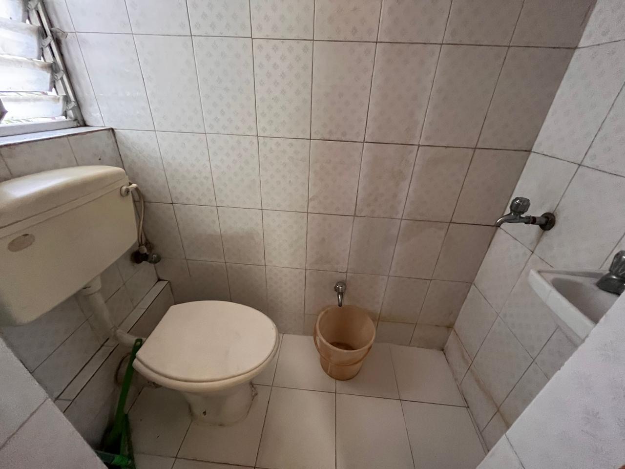 3 BHK Flat Garcha Road Image 3