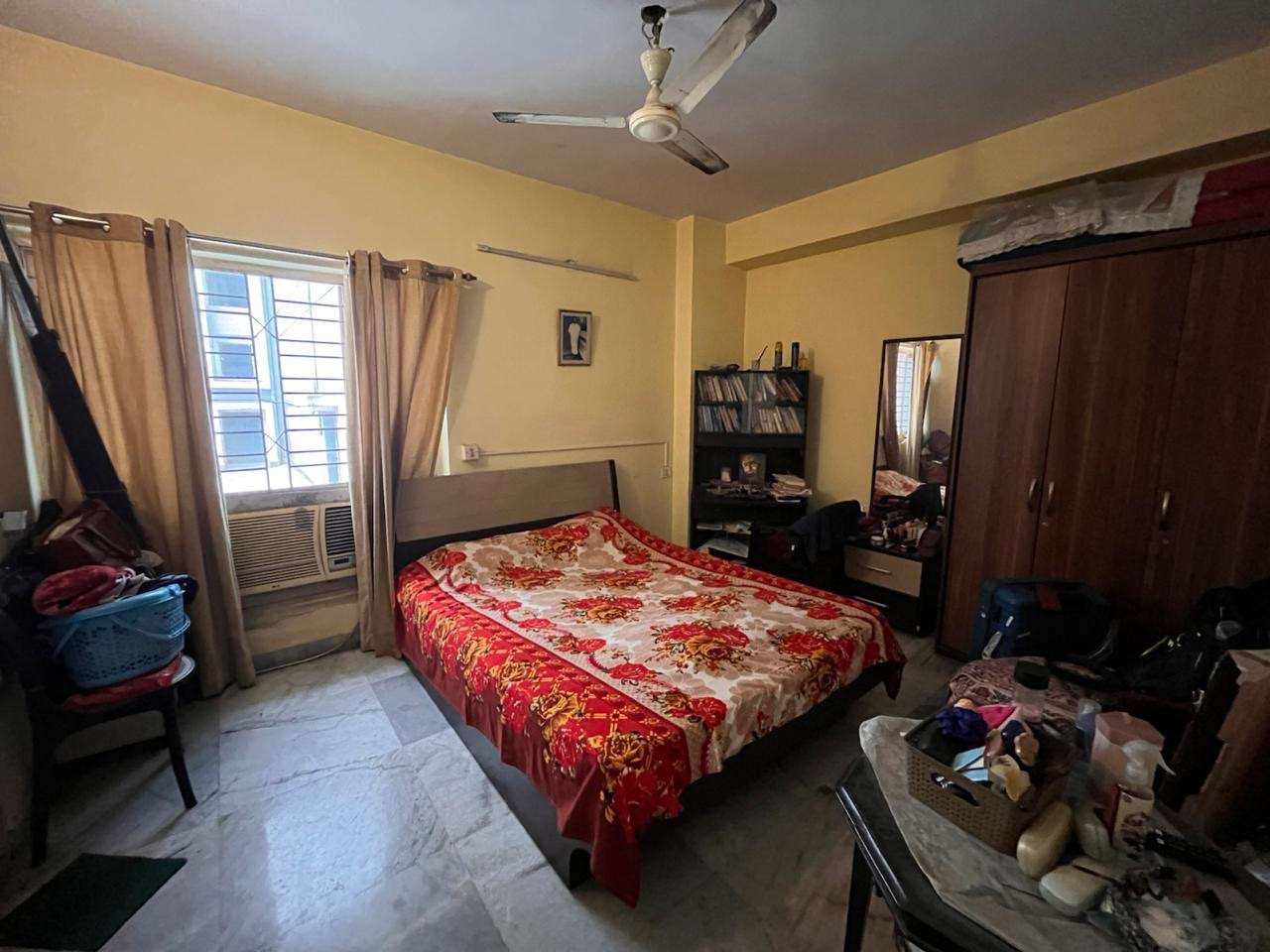Spacious 2 BHK in Tollygunge Image 4