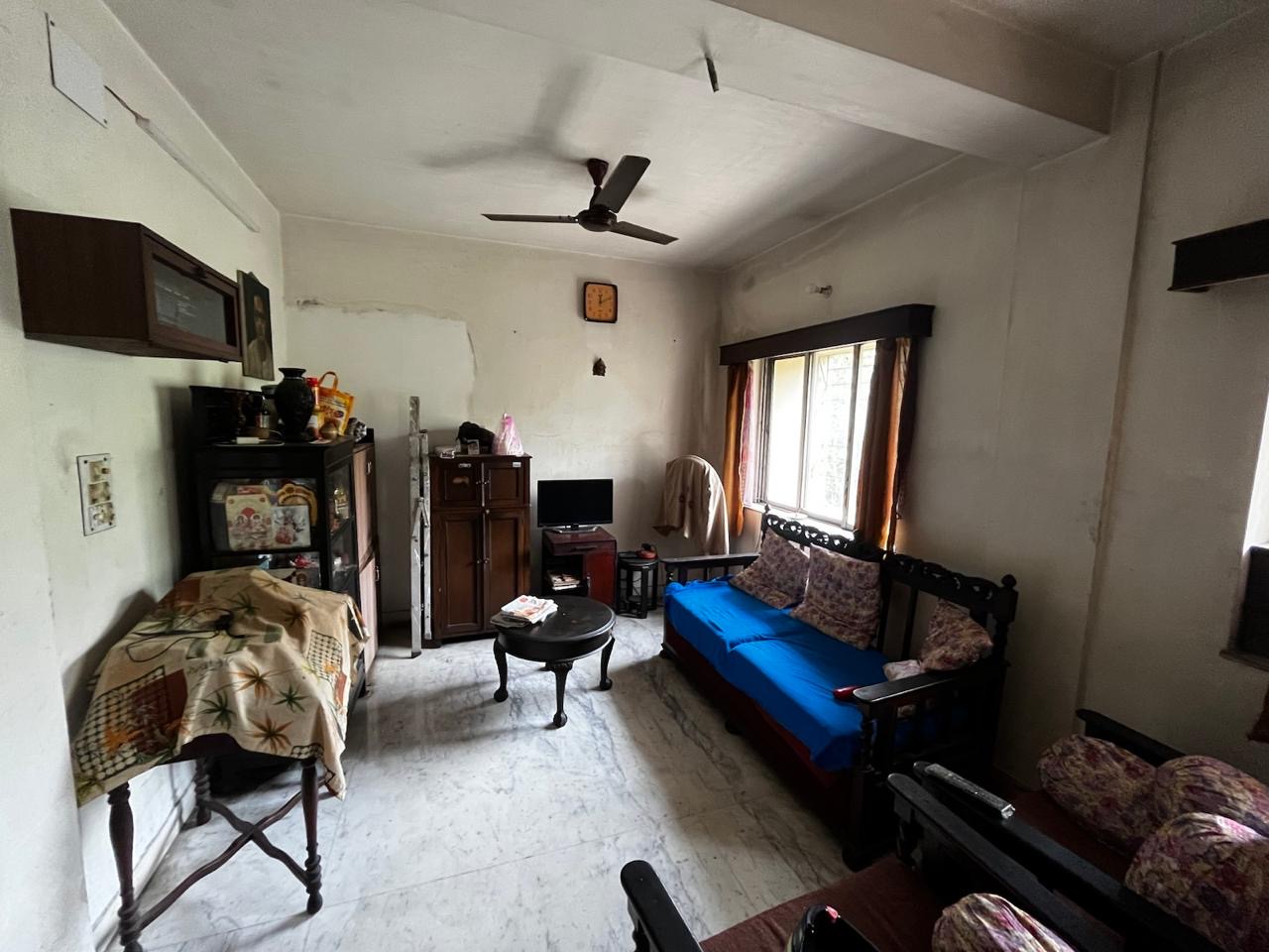 Flat in Southern Avenue Image 4