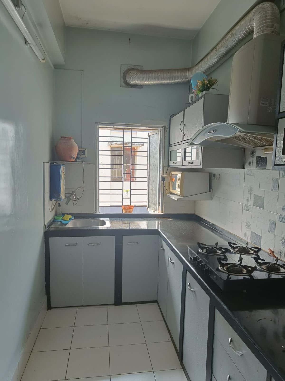 Flat in Jadavpur Image 5