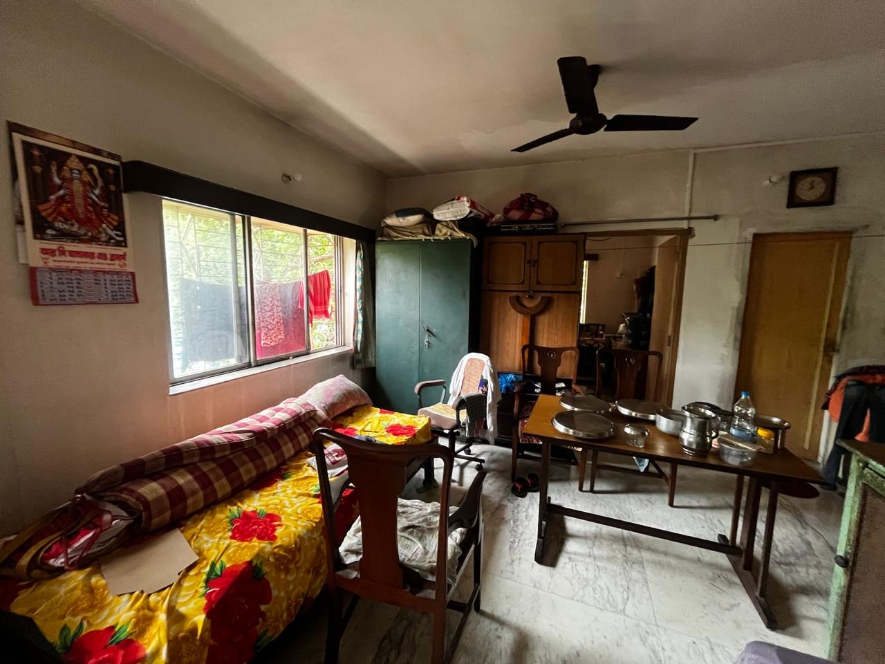 Flat in Southern Avenue Image 8