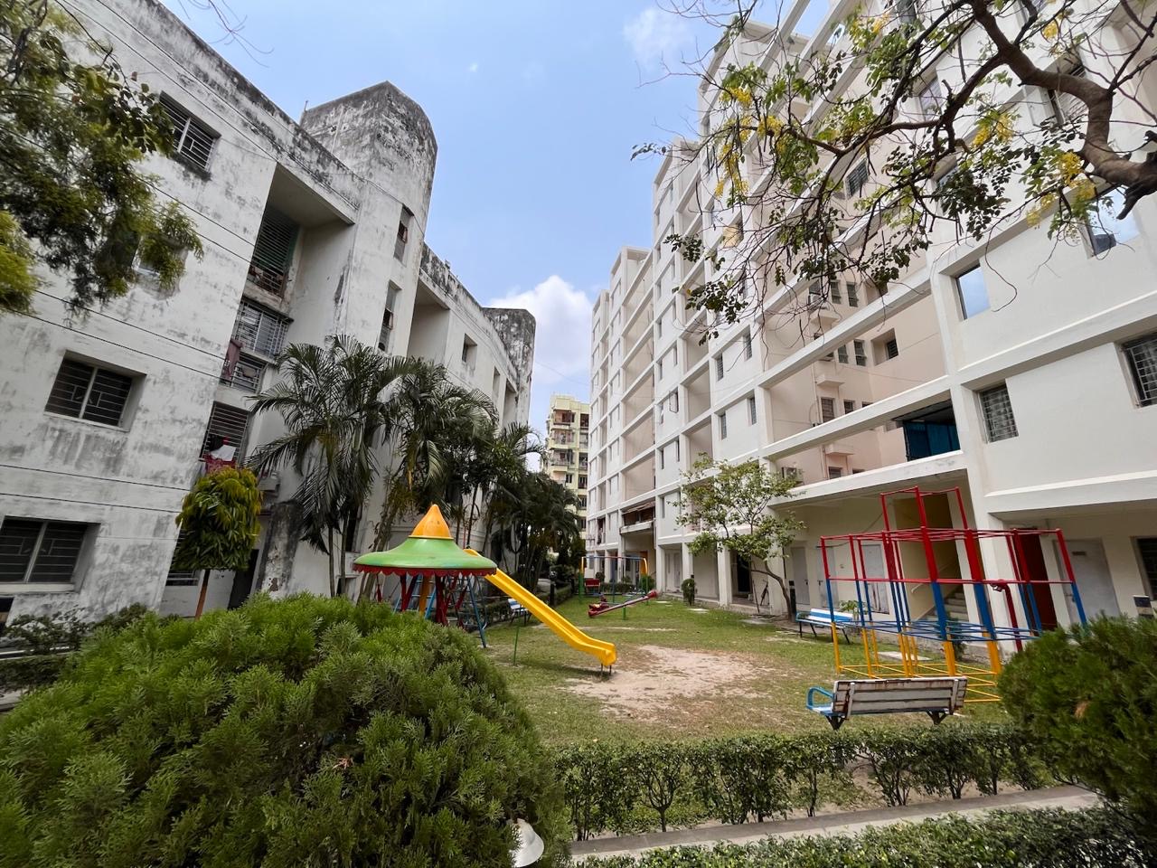 4 BHK flat in Greenwood Park Extension