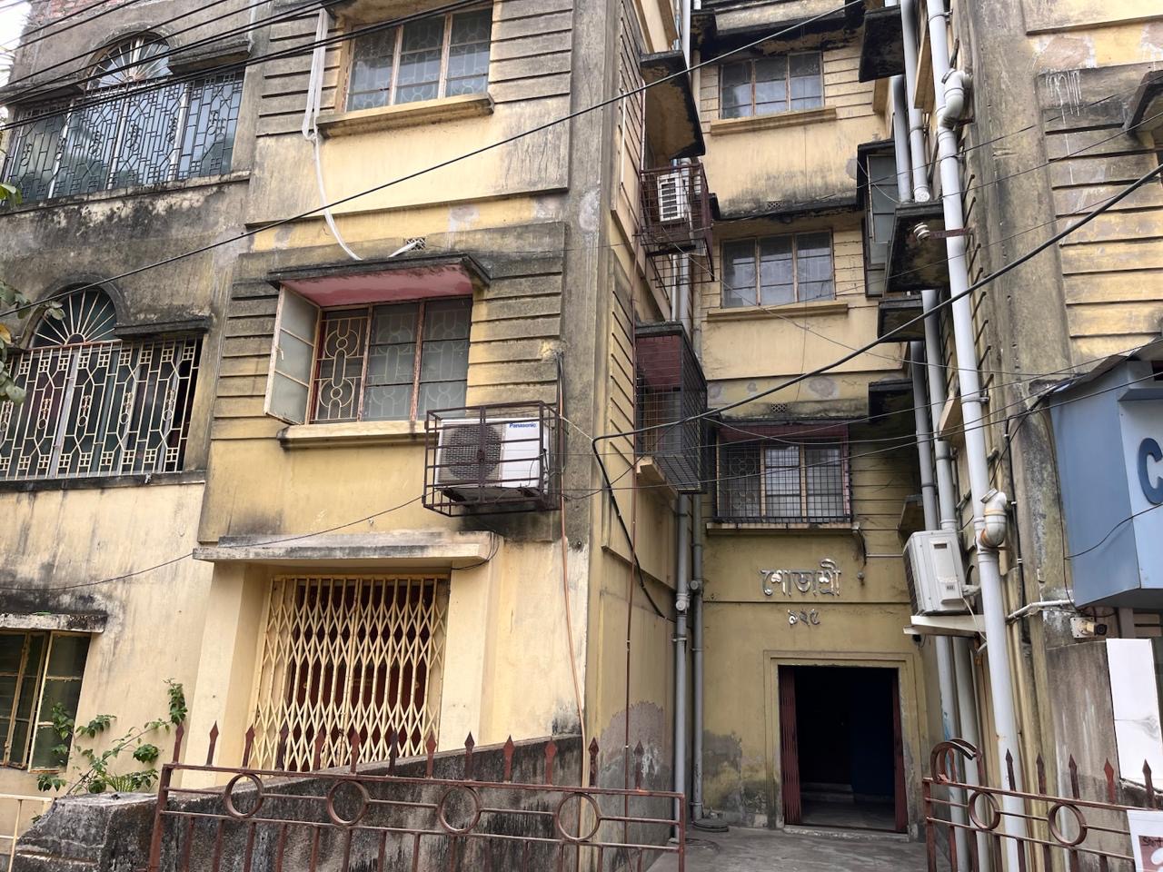 2 BHK flat in Garia