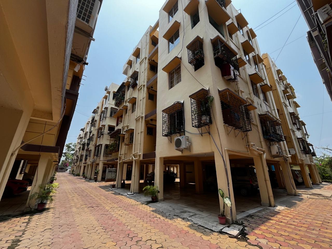 Flat in Larica Tolly