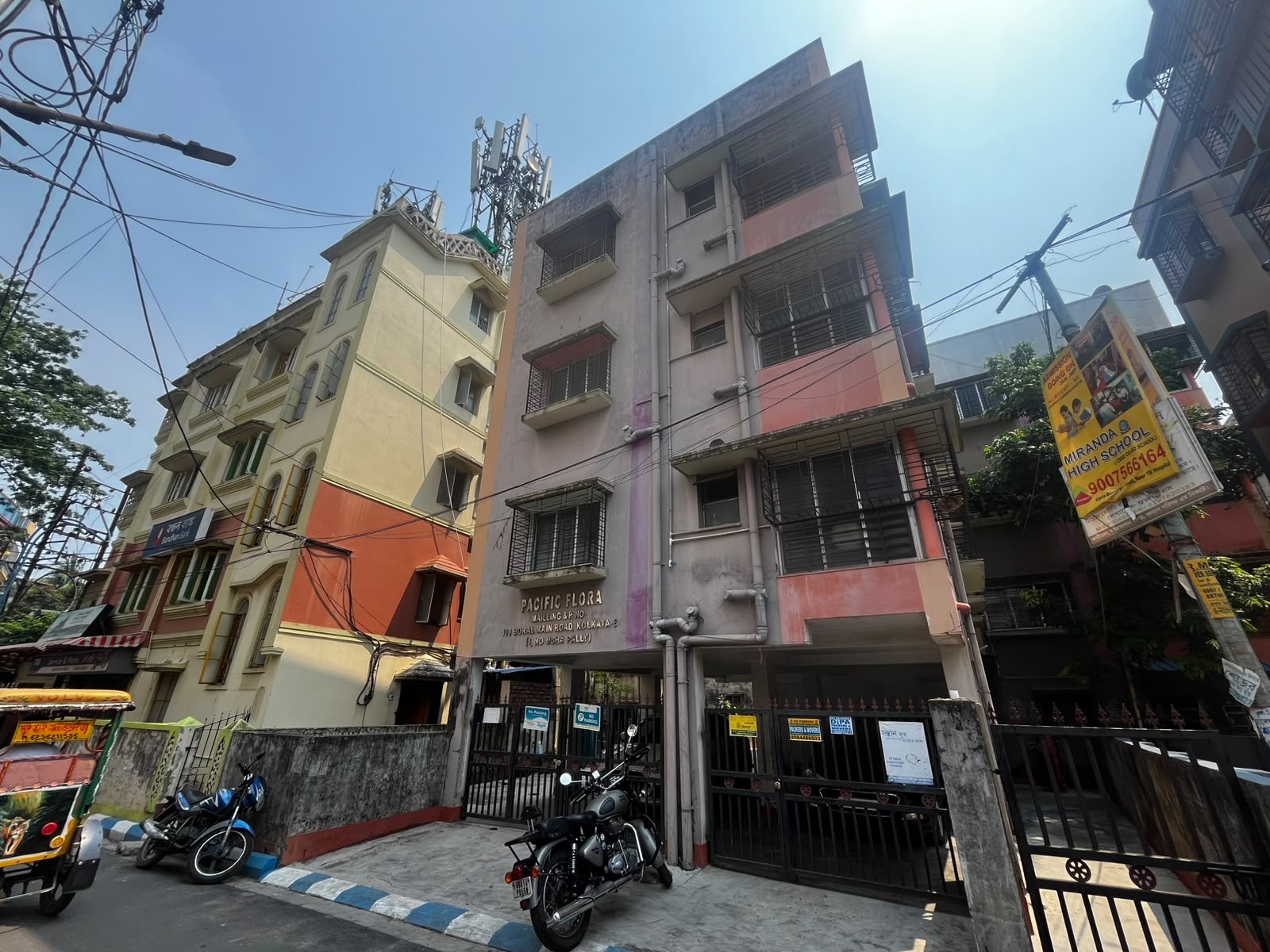 3 BHK flat in Garia Boral
