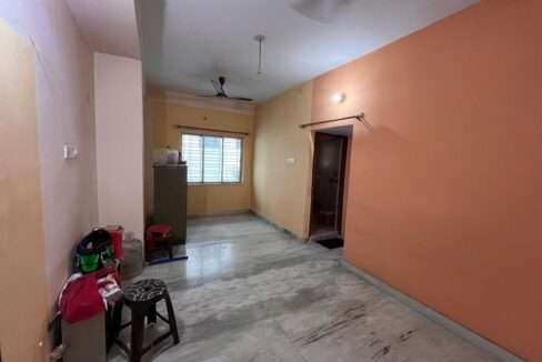 2 BHK resale flat in Bansdroni for sale